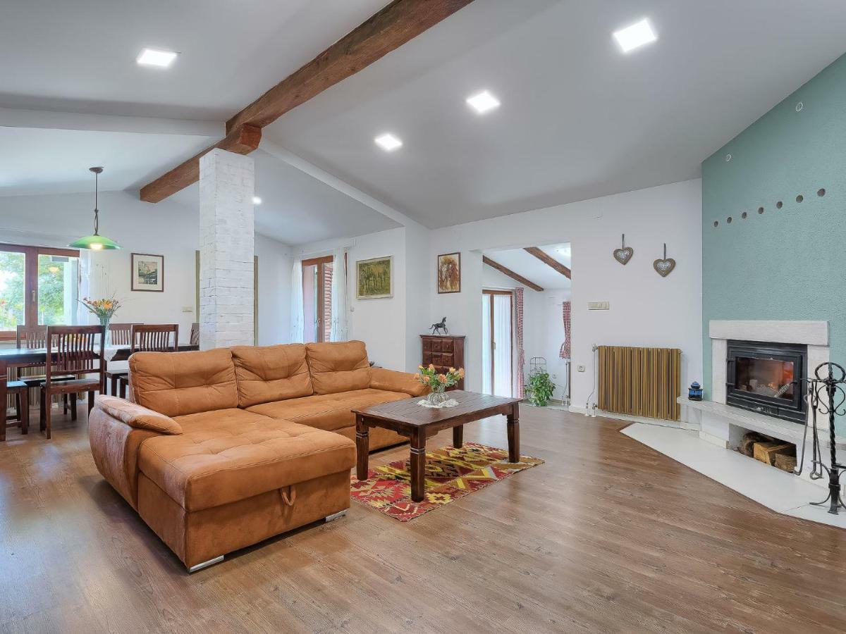 Holiday Home Country House D&D By Interhome PUY 외부 사진
